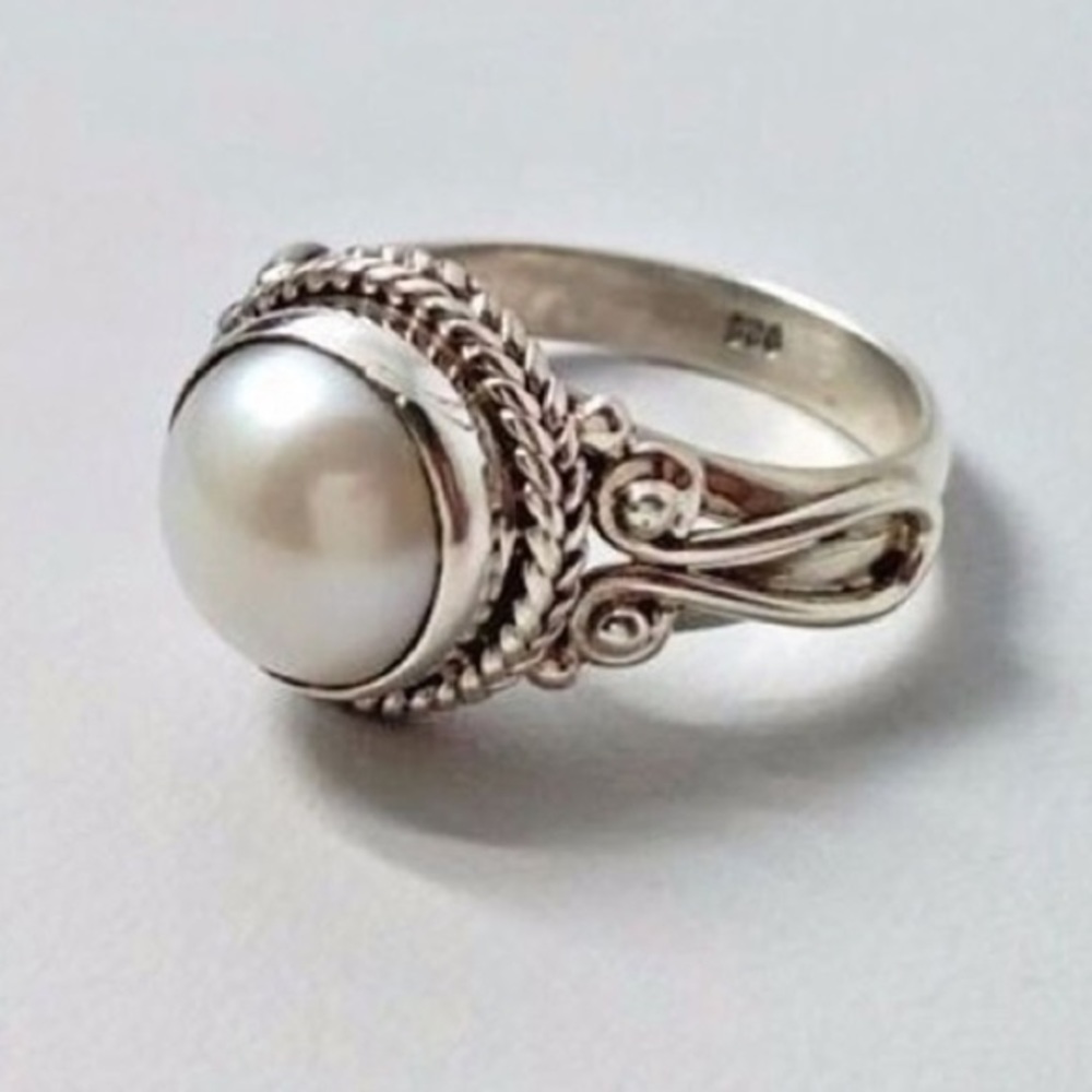 Vintage Pearl Sterling Silver Ring - Picture 1 of 4